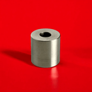 Distanzhülsen Edelstahl Basedow in 16 Größen<br>- WA: 5, 10, 15, 20 mm <br>- Ø:10, 13, 15, 18 mm<br>-  Loch-Ø: 4,1-5,2- 5,6-6,5 mm